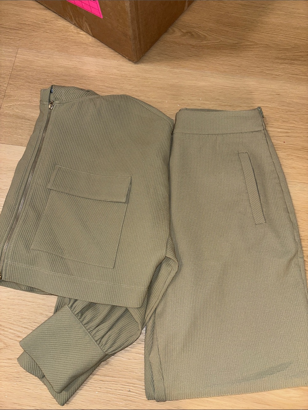 Zara Olive Ribbed Jogger Pants